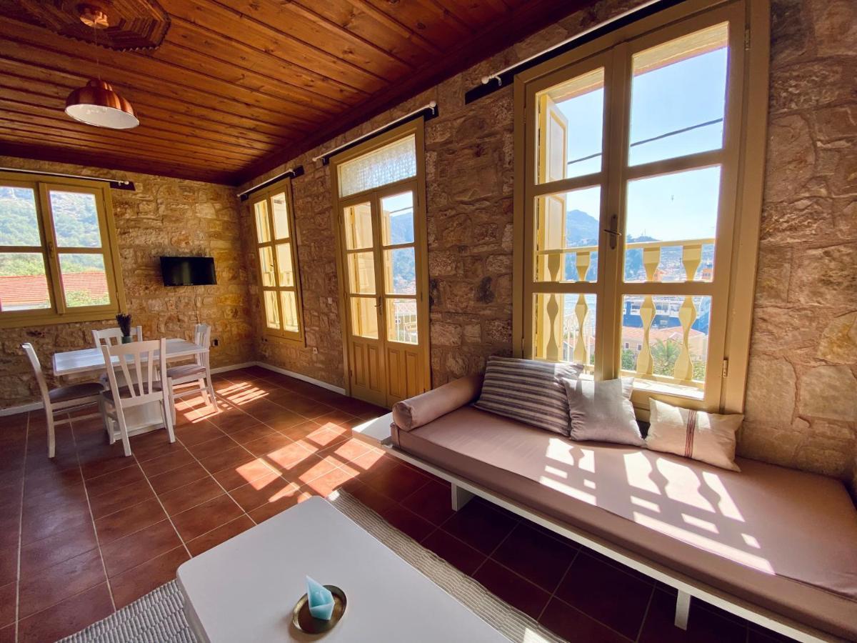 Apartmán To Petrino Meyísti Exteriér fotografie