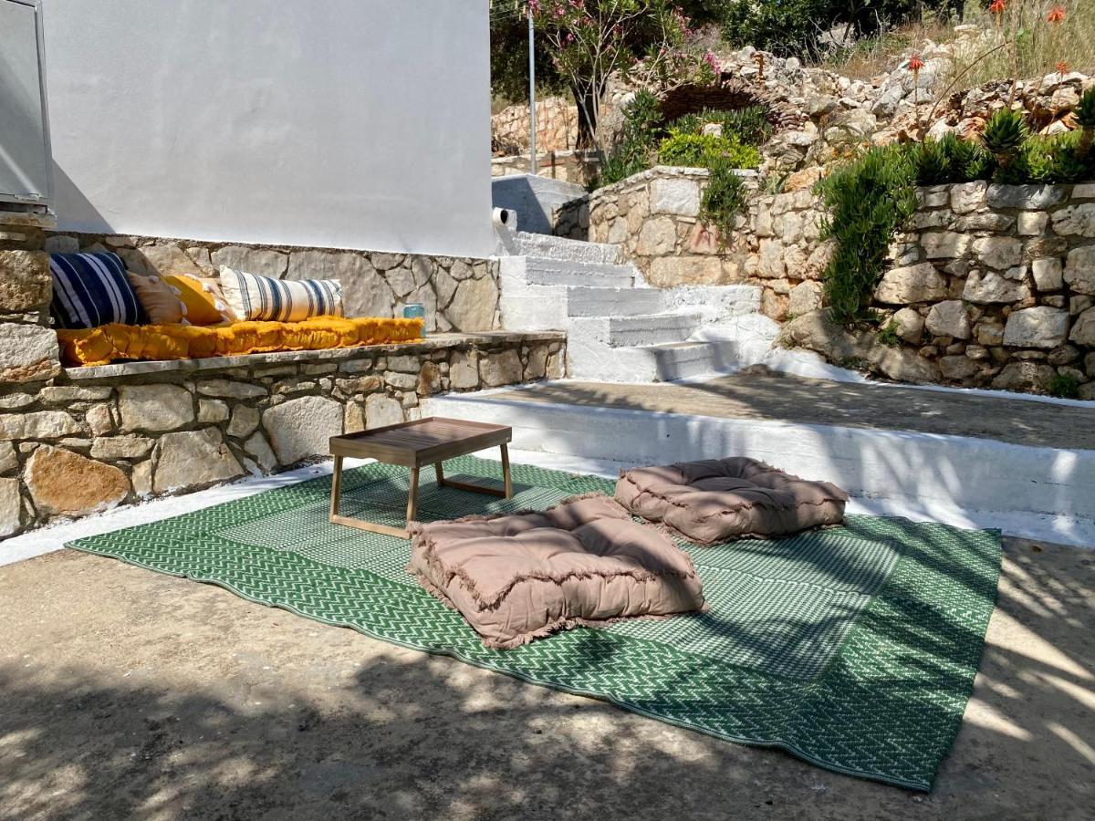 Apartmán To Petrino Meyísti Exteriér fotografie